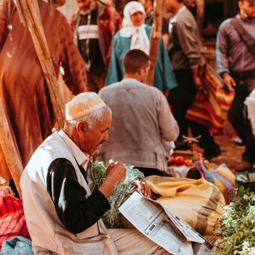 Netzabdeckung in den Straßen von Marrakesch